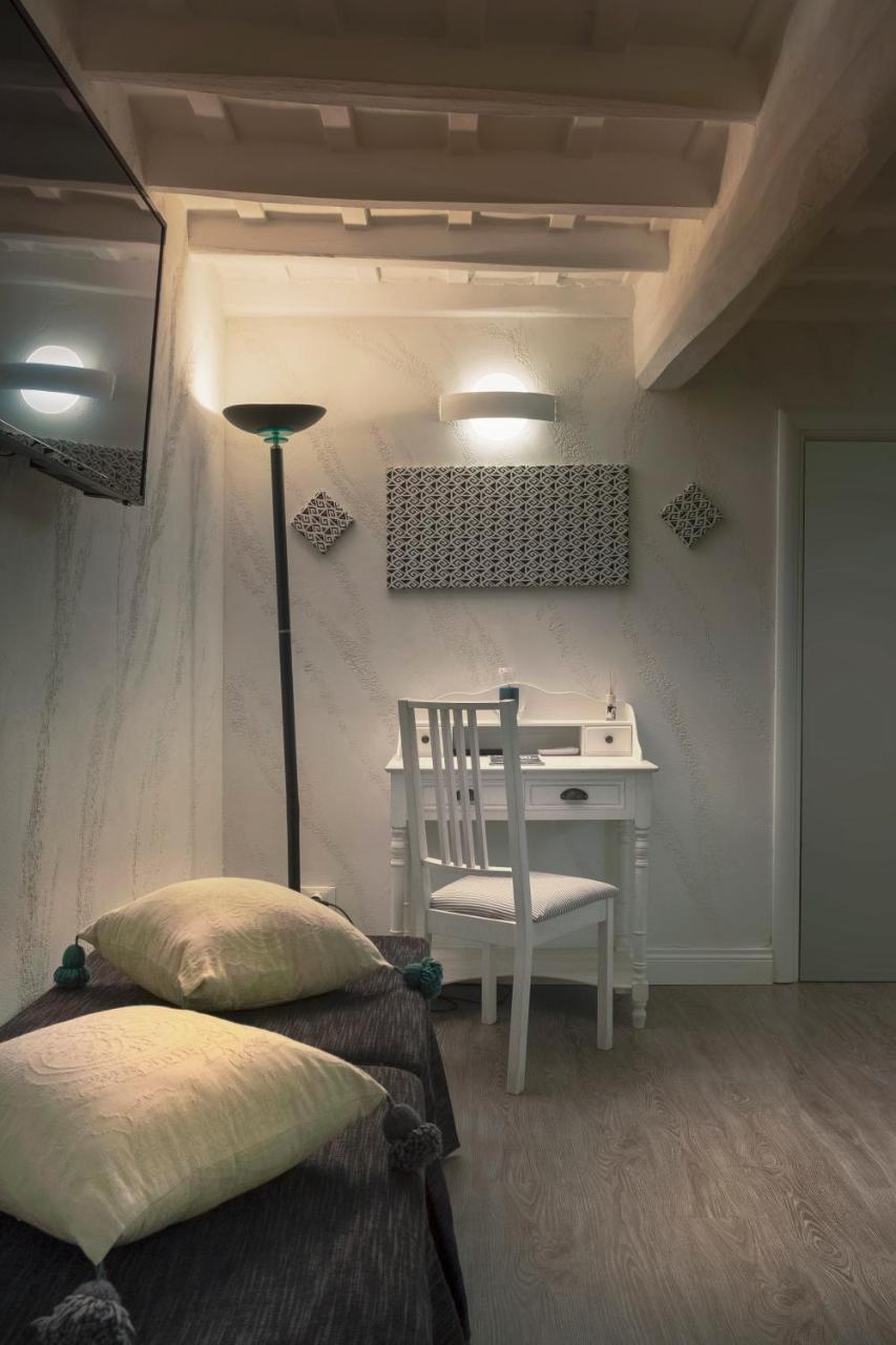 Delsi Suites Pantheon Рим Екстер'єр фото